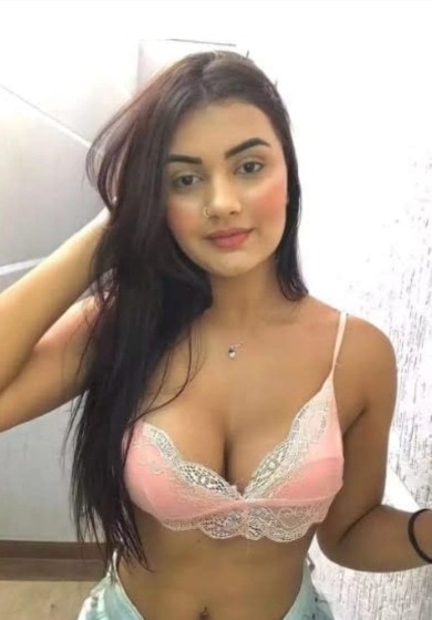 Independent Call Girls in Shangri-La Hotel