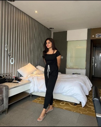 Shangri-La Hotel Call Girl service